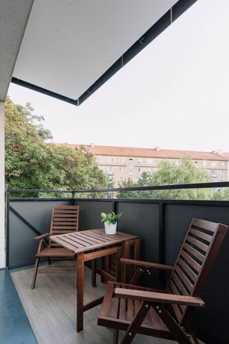 Stylish Apartment Retreat Pressburg Exterior foto